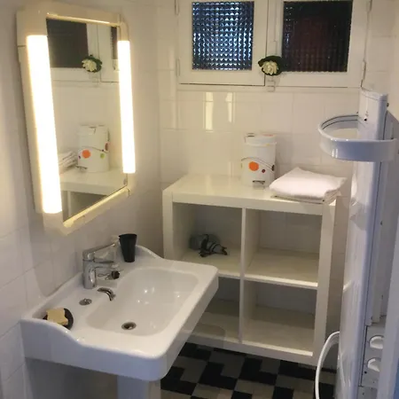 Apartment Coutain *